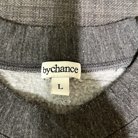 Women’s embellished Sweatshirt - Picture 5 of 9